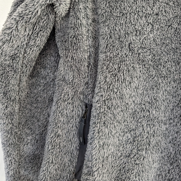 LL Bean Gray Hi-Pile Fleece Pullover XS - Picture 6 of 7